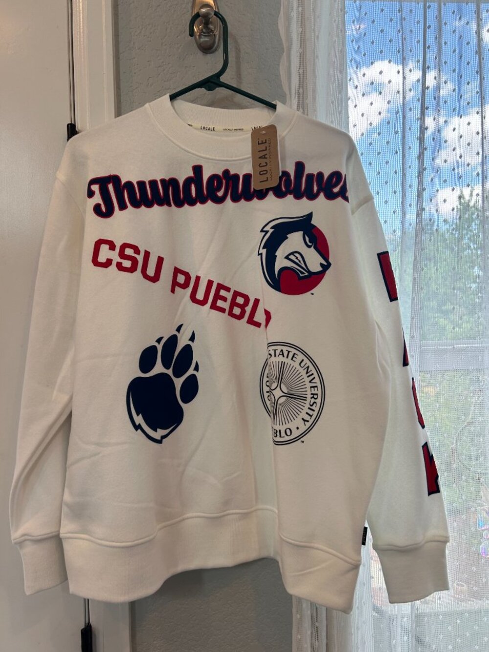 NWT LOCALE CSU Pueblo ThunderWolves Graphic Crewneck Sweatshirt Large